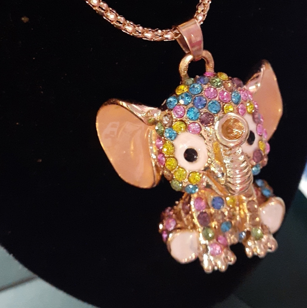 Betsey Johnson Elephant Necklace